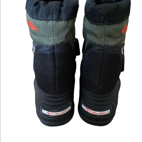 Columbia | Infants Kids Powderbug Plus II Waterproof Pac Boots Green Black | 4 - Picture 5 of 7